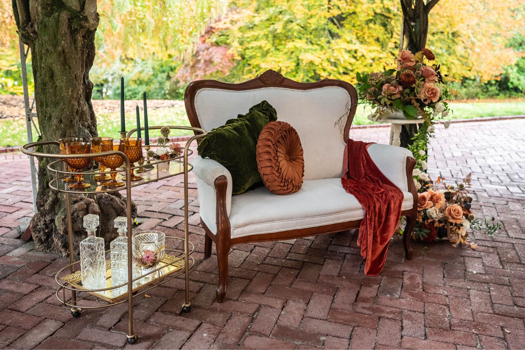 garden lounge under the veranda